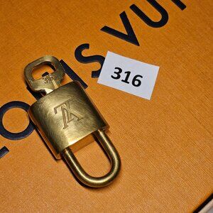 LV Padlock and Key set # 316